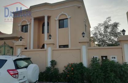 Villa - 3 - 3 for rent in Mahooz - Manama - Capital Governorate