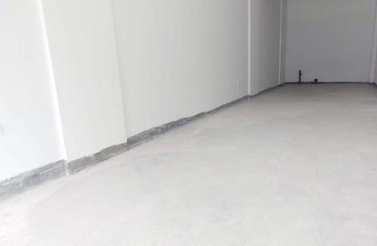 Shop - Studio - 1 Bathroom for rent in Um Al Hasam - Manama - Capital Governorate