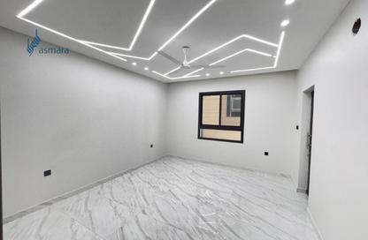 Apartment - 3 - 3 for sale in Hidd - Muharraq Governorate
