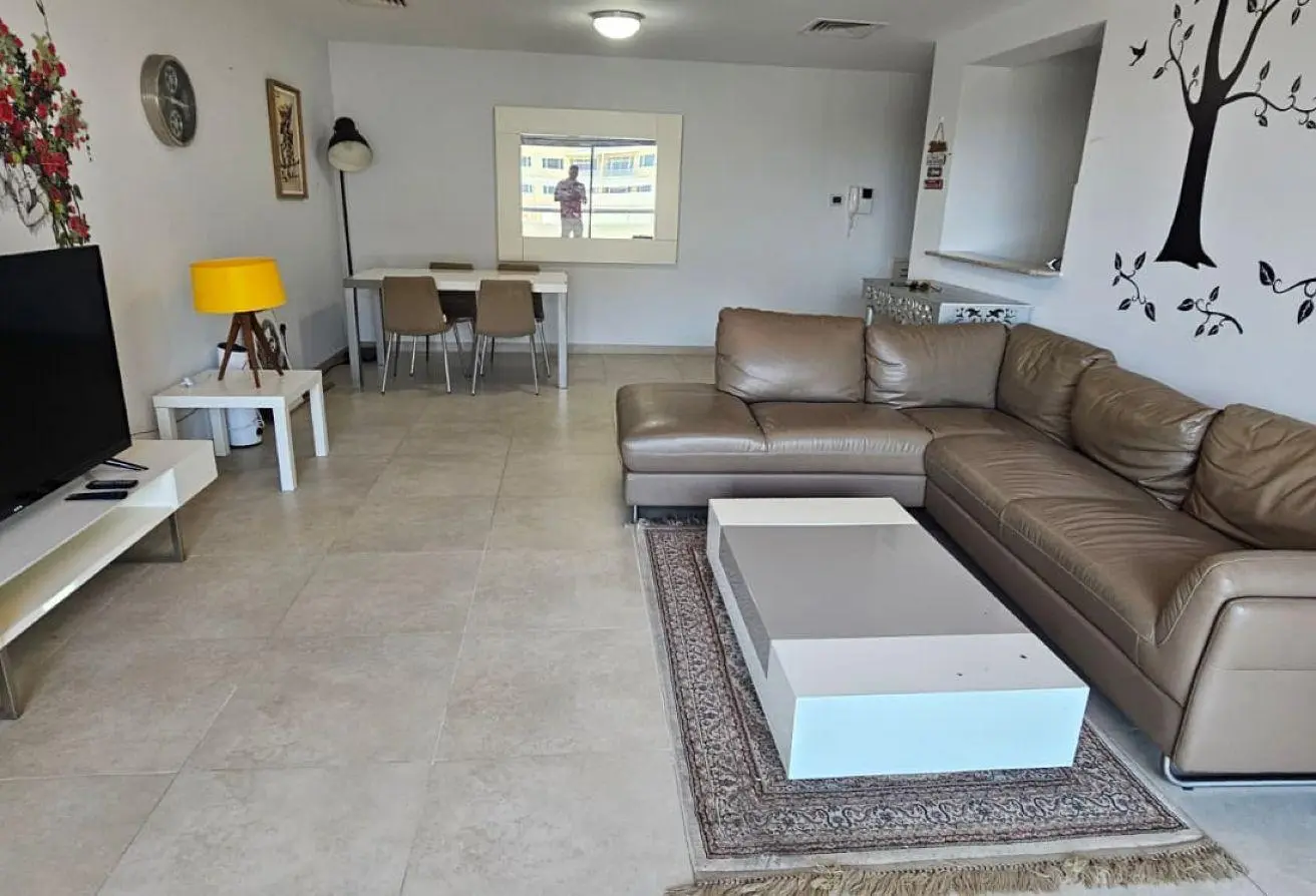 53377430 - Property Main Image