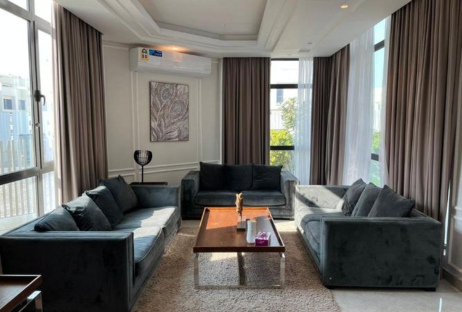 995488 - Property Main Image