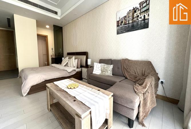 998063 - Property Image 2