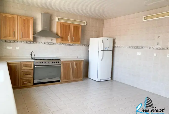 52805102 - Property Image 3
