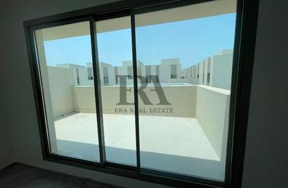 Villa - 4 - 4 for sale in Al Sidra - Diyar Al Muharraq - Muharraq Governorate