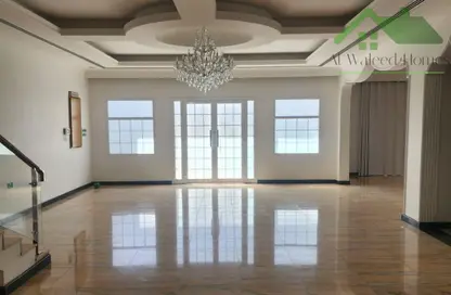 Villa - 3 Bedrooms - 5 Bathrooms for rent in Riffa - Southern Governorate