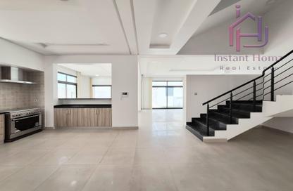 Villa - 4 Bedrooms - 5 Bathrooms for rent in Janabiya - Northern Governorate