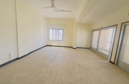 Apartment - 2 Bedrooms - 2 Bathrooms for rent in Segaya - Manama - Capital Governorate