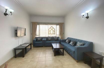 Apartment - 2 Bedrooms - 2 Bathrooms for rent in Mahooz - Manama - Capital Governorate