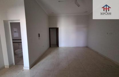Apartment - 2 - 2 for rent in Muharraq - Muharraq Governorate