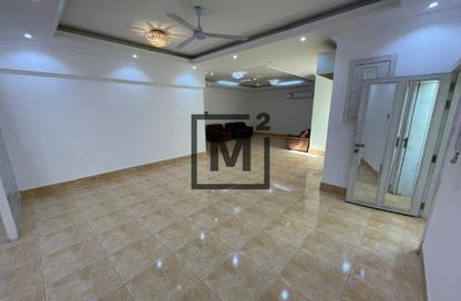 Apartment - 3 Bedrooms - 3 Bathrooms for rent in Sanad - Central Governorate