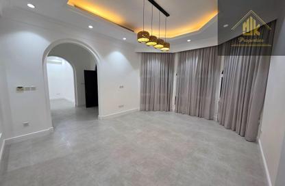 Villa - 4 Bedrooms - 4 Bathrooms for rent in Janabiya - Northern Governorate
