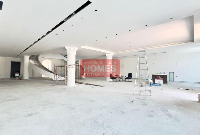 999900 - Property Image 2