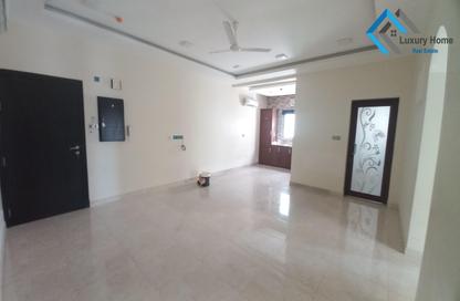 Apartment - 2 Bedrooms - 2 Bathrooms for rent in Saar - Northern Governorate