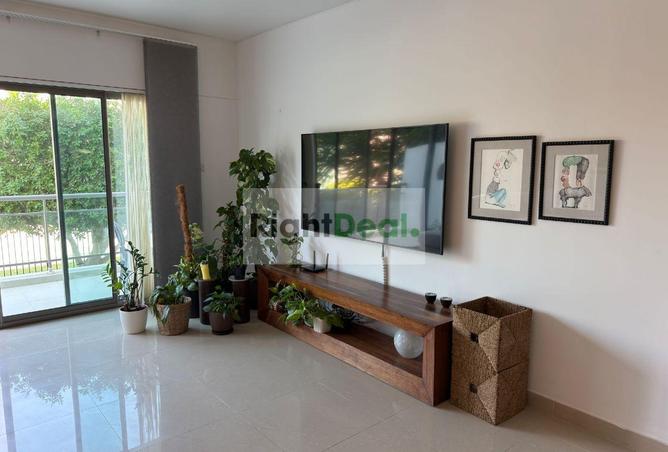53296000 - Property Image 2