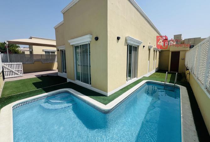 53377429 - Property Image 2