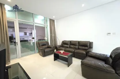 Apartment - 1 Bedroom - 2 Bathrooms for rent in Al Juffair - Capital Governorate