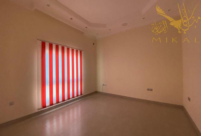 56008293 - Property Image 3