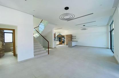 Compound - 4 Bedrooms - 4 Bathrooms for rent in Saar - Northern Governorate