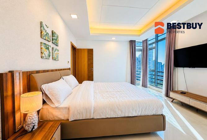 Excellent Investment Best Deal | Premium 2 Bed | - Aanzicht 3