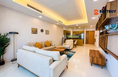 Apartment - 2 Bedrooms - 3 Bathrooms for sale in Al Juffair - Capital Governorate