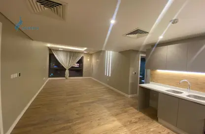 Apartment - 2 Bedrooms - 2 Bathrooms for rent in Hidd - Muharraq Governorate