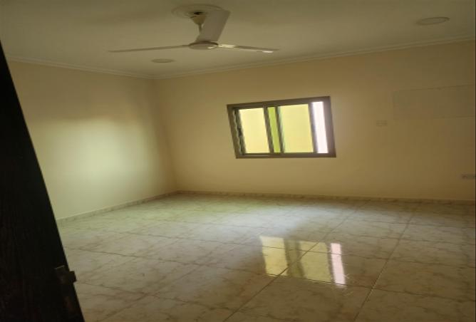 52012389 - Property Image 3