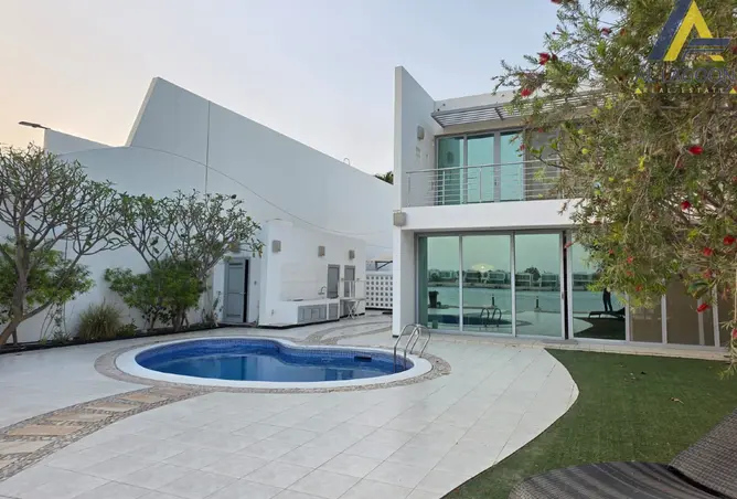 54541778 - Property Image 2