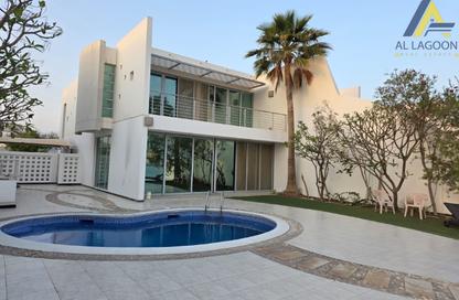 Villa - 3 Bedrooms - 4 Bathrooms for sale in Durrat Al Bahrain - Southern Governorate