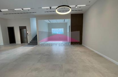 Villa - 4 Bedrooms - 5 Bathrooms for sale in Janabiya - Northern Governorate