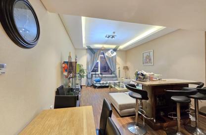 Apartment - 1 Bedroom - 2 Bathrooms for rent in Al Juffair - Capital Governorate