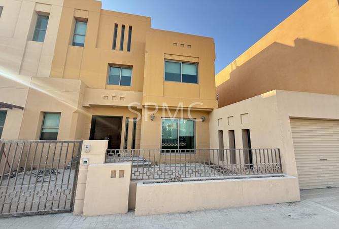 54597309 - Property Main Image