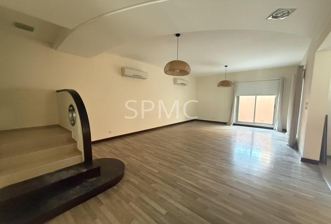 54597309 - Property Image 3