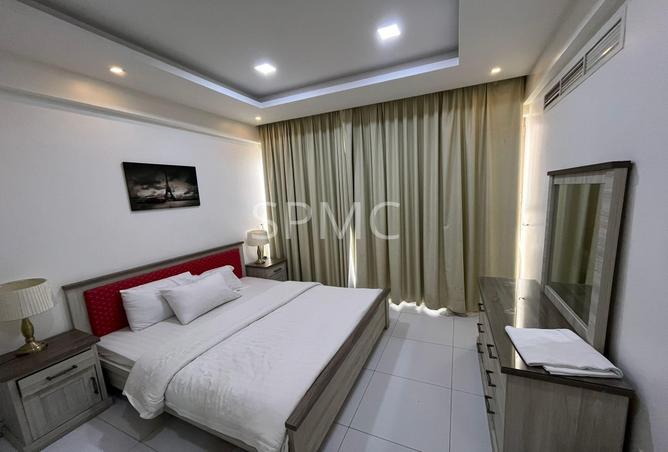 992929 - Property Image 2