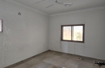Apartment - 3 Bedrooms - 2 Bathrooms for rent in Alhajiyat - Riffa - Southern Governorate