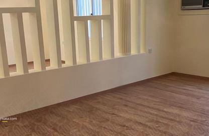 Villa - 6 - 4 for sale in Riffa - Southern Governorate