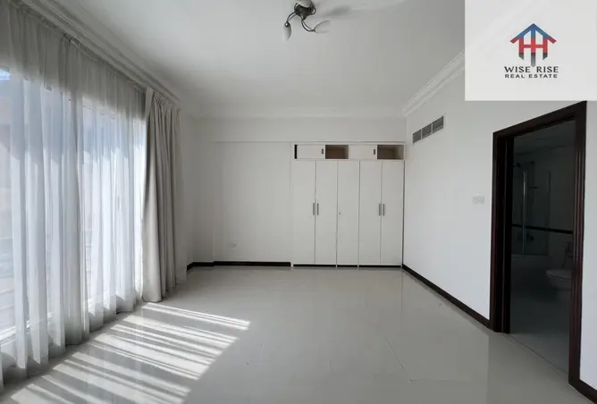 57789772 - Property Image 3