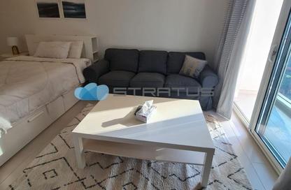 Apartment - Studio - 1 Bathroom for rent in Al Juffair - Capital Governorate