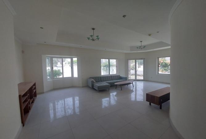 53627529 - Property Image 2