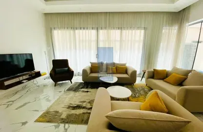 Villa - 4 Bedrooms - 5 Bathrooms for rent in Arad - Muharraq Governorate