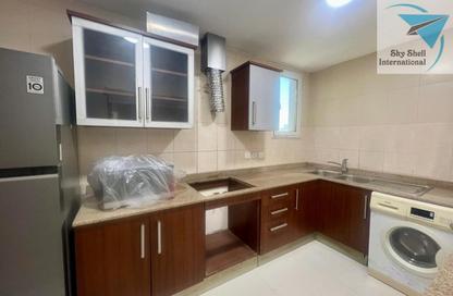 Apartment - 2 Bedrooms - 3 Bathrooms for rent in Um Al Hasam - Manama - Capital Governorate Apartment - 2 Bedrooms - 3 Bathrooms for rent in Um Al Hasam - Manama - Capital Governorate