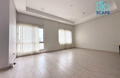 Apartment - 3 Bedrooms - 2 Bathrooms for rent in Saar - Northern Governorate