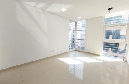 Apartment - 2 - 3 for rent in Hidd - Muharraq Governorate Apartment - 2 - 3 for rent in Hidd - Muharraq Governorate