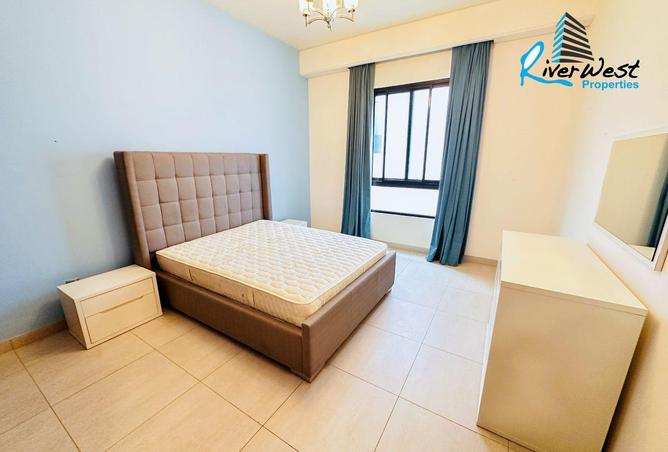 995888 - Property Image 2