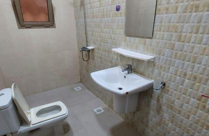 Apartment - 2 Bedrooms - 2 Bathrooms for rent in Bu Kowarah - Riffa - Southern Governorate Apartment - 2 Bedrooms - 2 Bathrooms for rent in Bu Kowarah - Riffa - Southern Governorate