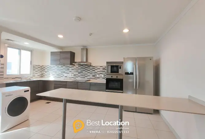 1002861 - Property Image 2