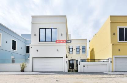 Villa - 4 Bedrooms - 7 Bathrooms for sale in Janabiya - Northern Governorate