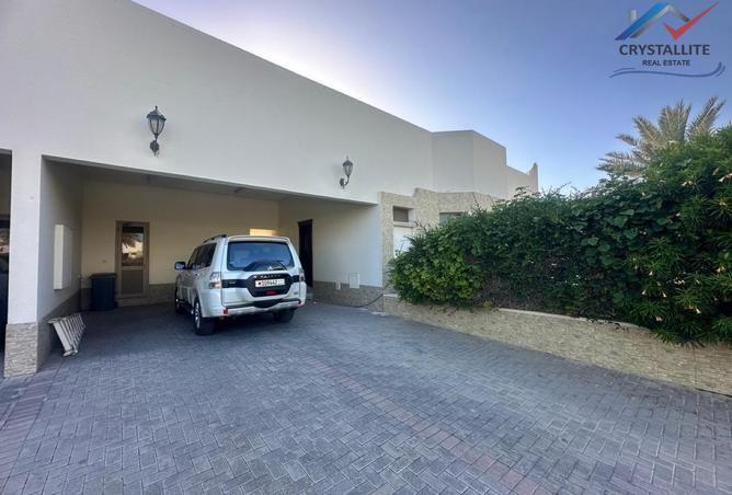 51611305 - Property Image 2