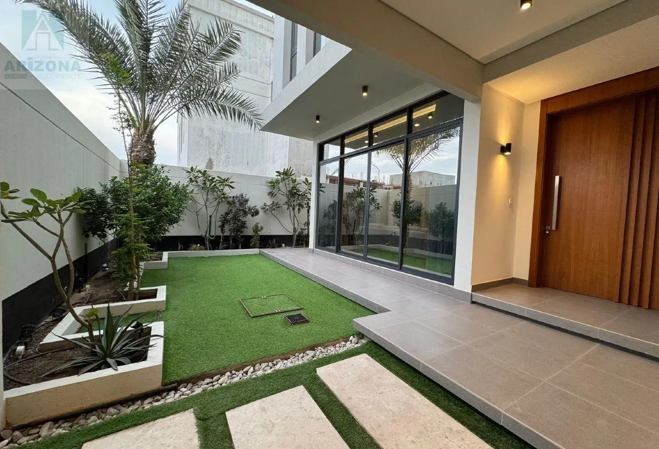 56181730 - Property Main Image