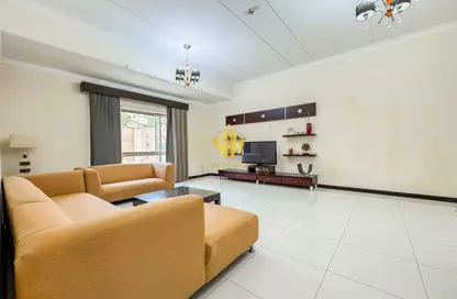 Apartment - 2 Bedrooms - 2 Bathrooms for rent in Adliya - Manama - Capital Governorate