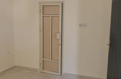 Apartment - 2 Bedrooms - 2 Bathrooms for rent in Gudaibiya - Manama - Capital Governorate